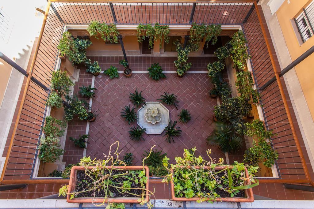 Bedouin Chic Rooftop - Space Maison Appartamento Siviglia